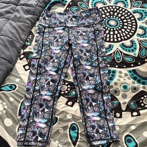 CVG Butterfly & Skull Capri Leggings